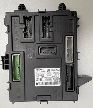 OEM 284B14642R | AKÜ UCH BEYNİ 284B14642R MEGANE IV SEDAN TALISMAN