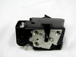 OEM 805026816R | KAPI KİLİDİ ÖN SAĞ 805026816R LOGAN II SYMBOL II SANDERO II