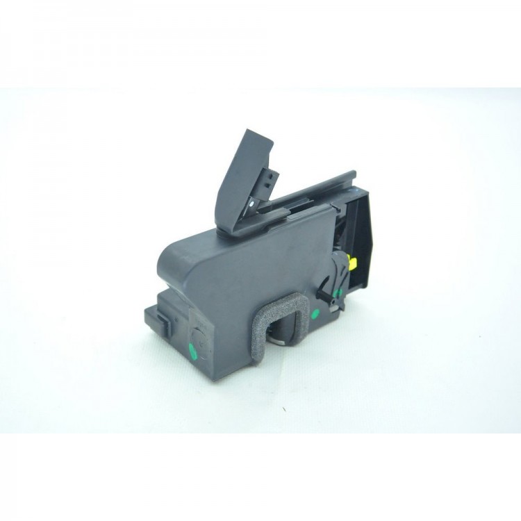 OEM 825035141R | KAPI KİLİDİ ARKA SOL 825035141R LOGAN II SYMBOL II SANDERO II