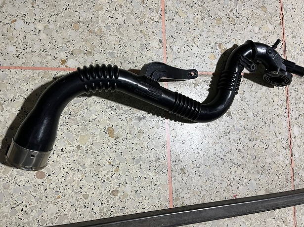 OEM 144604161R | TURBO BORUSU 144604161R CLIO IV SYMBOL SANDERO II CAPTUR LOGAN II